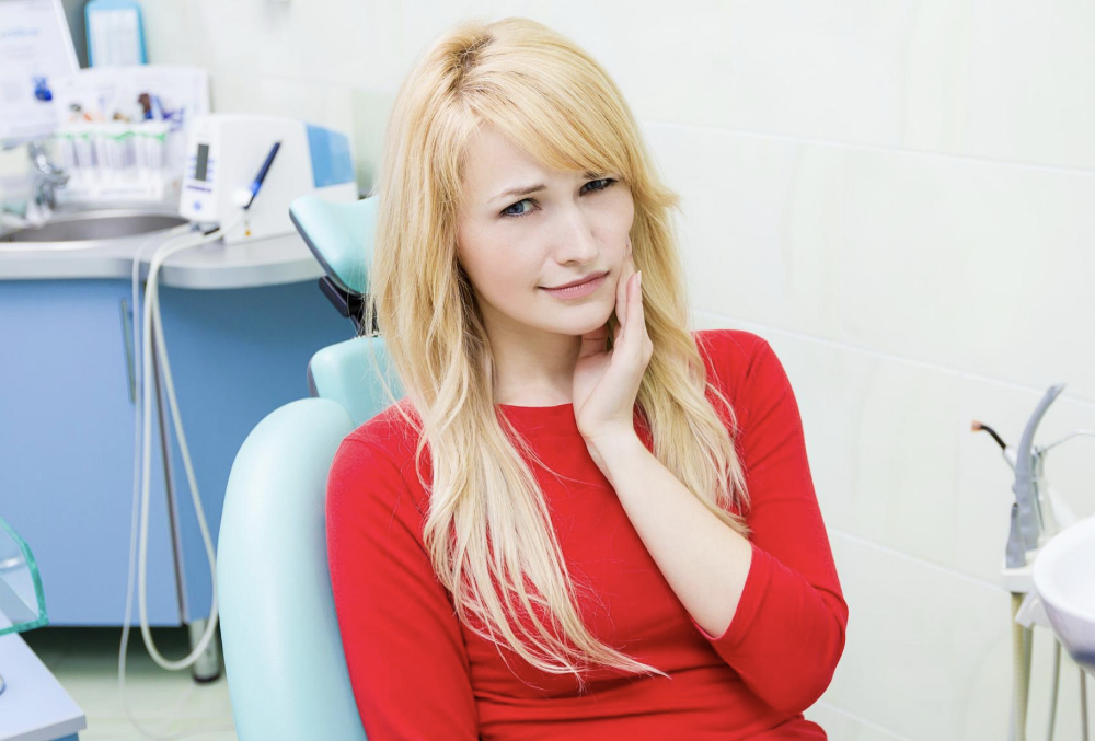 woman needing root canal treatment in narre warren