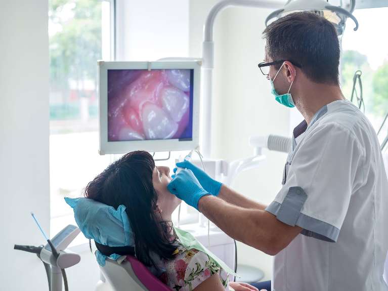 intraoral camera at Narre Warren Dentist