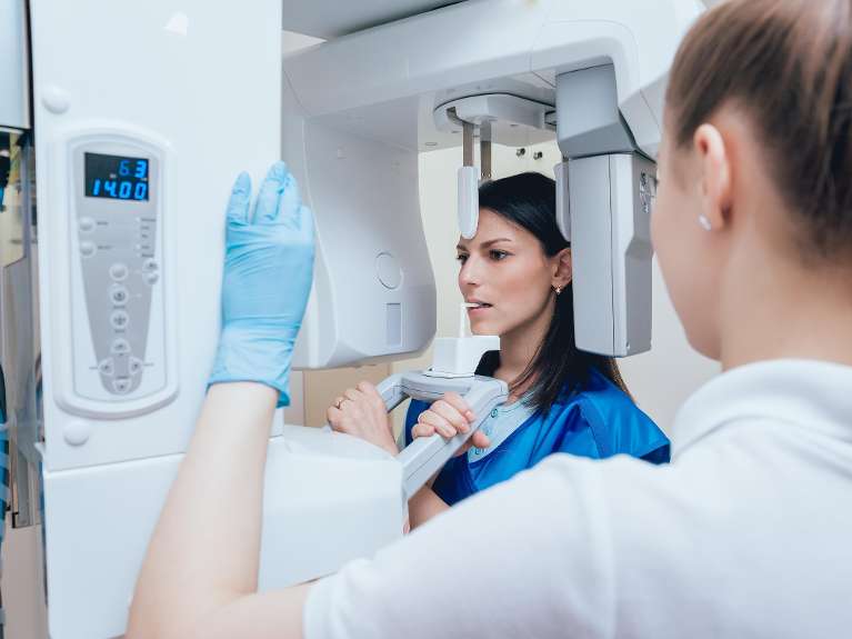 Panoramic X-Ray Machine in Narre Warren